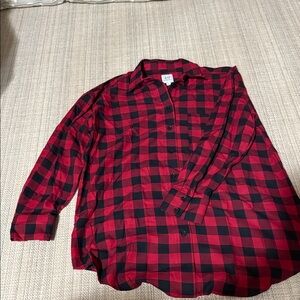 GAP Maternity Buttondown